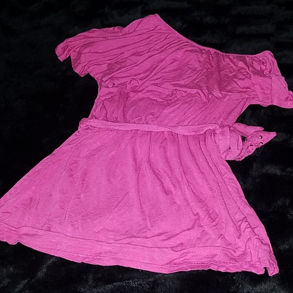 Candie's Hot Pink off shoulder Blouse - Picture 6 of 8